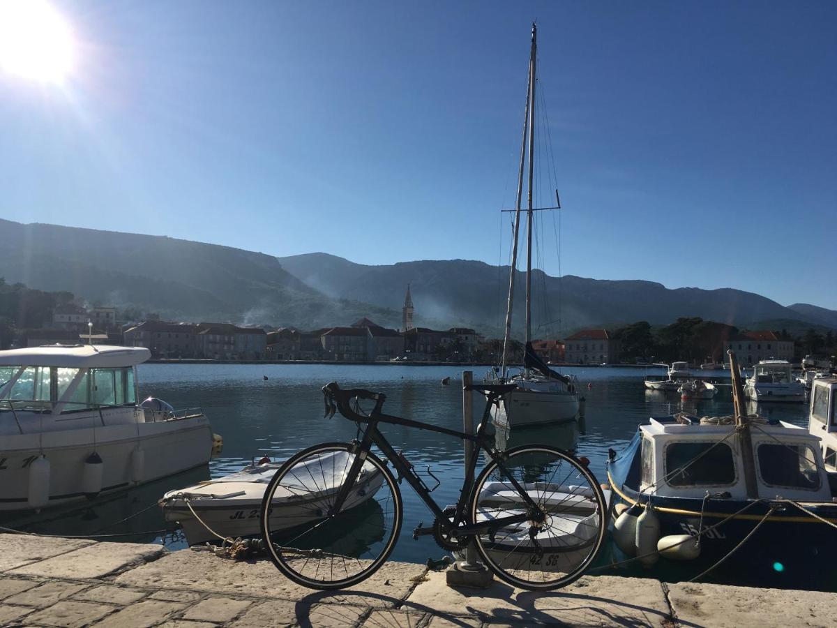 Hvar Guesthouse - Double Bedroom With Private Bathroom 耶尔萨 外观 照片