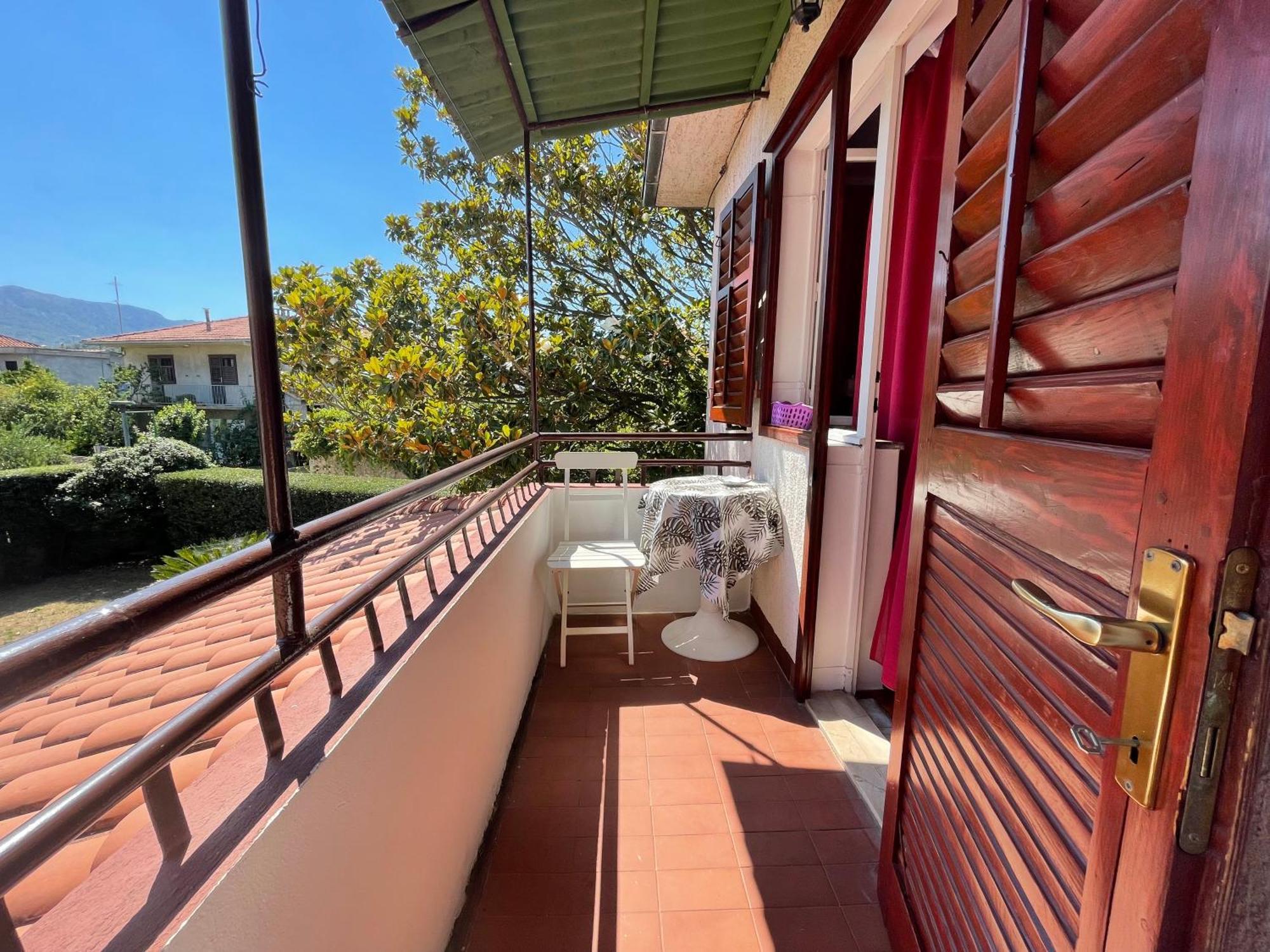 Hvar Guesthouse - Double Bedroom With Private Bathroom 耶尔萨 外观 照片